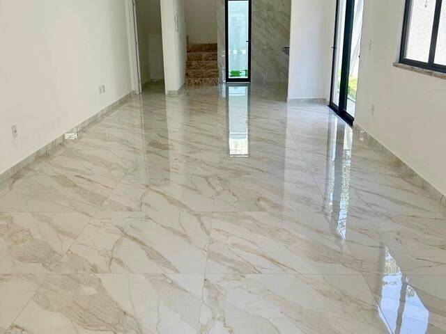 #5 - Casa para Venda em Fortaleza - CE - 2