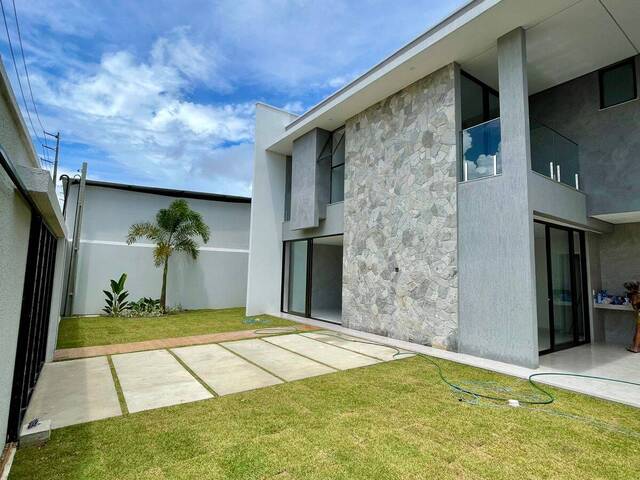 #9 - Casa para Venda em Fortaleza - CE - 2