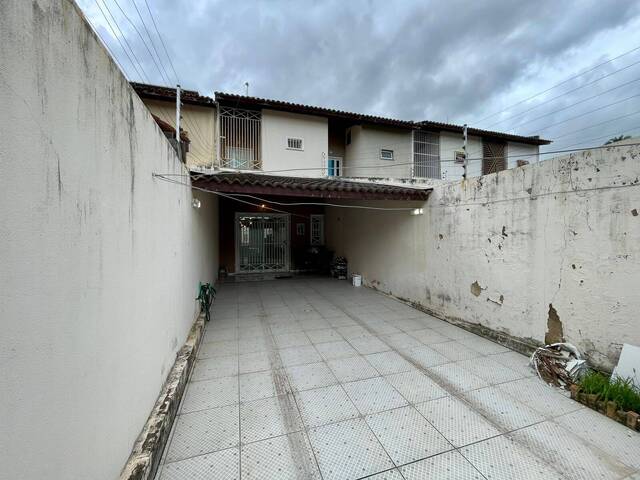 #11 - Casa para Venda em Fortaleza - CE
