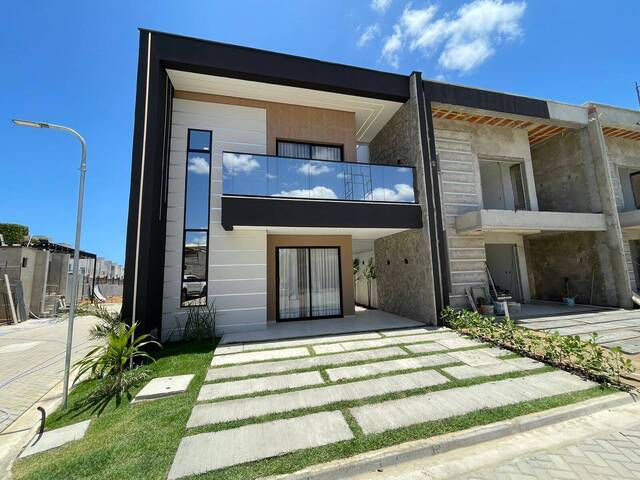 #17 - Casa em condomínio para Venda em Eusébio - CE